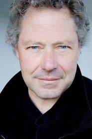 Alistair Browning as Damrod