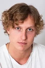 Isac Aspberg as Finsmakeren