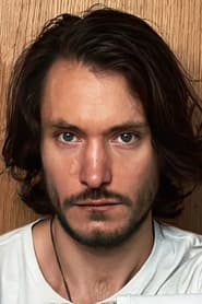 Claudio Cataño as Gustavo