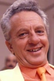 Rogério Cardoso as Padre João