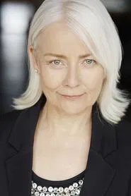 Dawn Ford as Evelyn