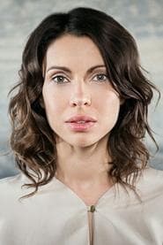Jana Pallaske as Babette