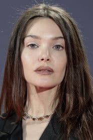 Ana Rujas as La desconocida