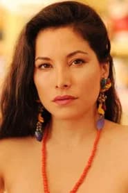 Griselda Sánchez as Tina