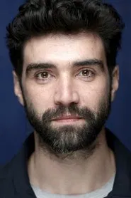 Alec Secăreanu as Ruiss