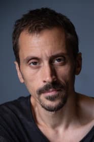 Niko Nicotera as Peisander