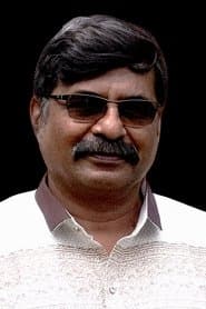 Gajaraj as Keerthi's Father