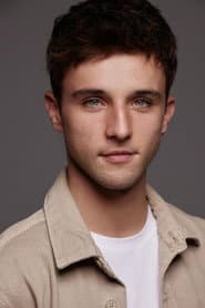 Mikel Niso as Luke Howland