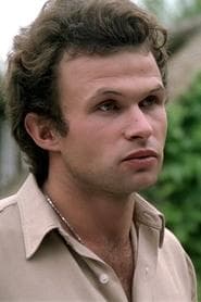 Thierry de Brem as Robert