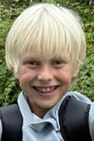 Øyvind Hesjedal Loven as Erik