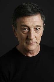 Emilio Linder as Carlos