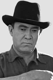 Walter James as Ward Heeler (uncredited)