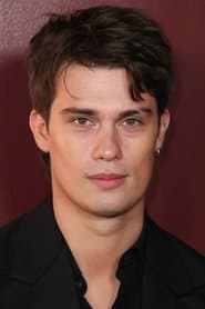 Nicholas Galitzine as Elliot Matthews