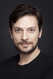 Çağdaş Onur Öztürk as Sinan