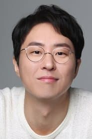 Lee Hyun-kyun as Ju Cheol-min