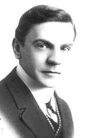 George M. Carleton as American (uncredited)