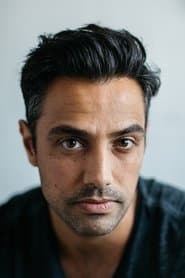 Julio Gabay as El Saguaro