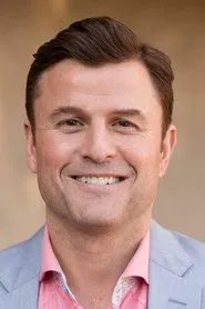 Steve Lemme as Mac