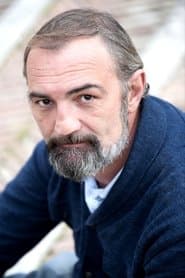 Raffaele Vannoli as Alvaro