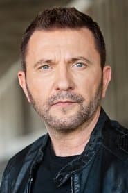Kristof Konrad as Russian Pilot