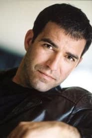 Peter Quartaroli as Patrolman Fouke