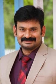 Vajja Venkata Giridhar as Selection Officer