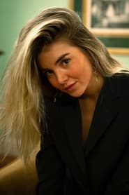 Alex Bejar as Briar