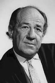 Michael Hordern as Narrator (voice)