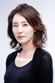 Son Ji-na as Ga-heun's mother