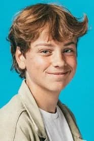 Lou Goossens as Elias