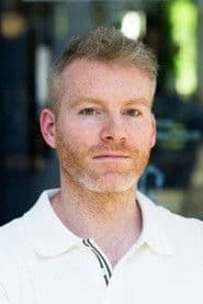 Pierce Conran as Russian Businessman
