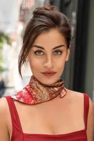 Lara Wolf as Maryam