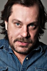 Roberto Duarte as Ingeniero Valenzuela
