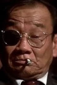 Po Pao Pee as Chinese Referee