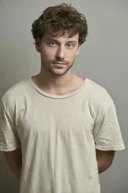 Victor Rebull as Sergio