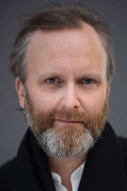 Jon Bleiklie Devik as Johannes sjef