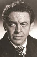 Eddie Byrne as General Willard