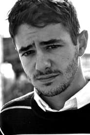 Giuseppe Sulfaro as Renato Amoroso