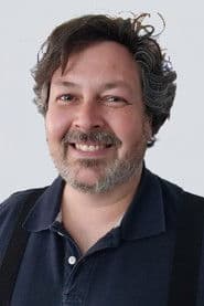 Daniel Barnett as Bob