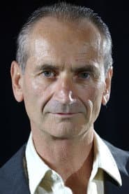 Raphaël Simonet as Farmer