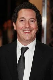 Guillaume Gallienne as Yann Kerbec