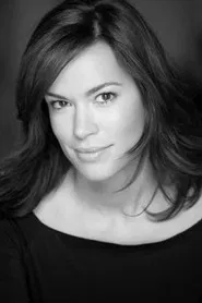 Marie-Julie Rivest as Leonidas' Mother