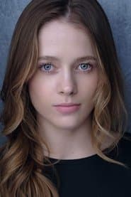Lily Dodsworth-Evans as 17-Year-Old Zoë