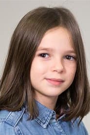 Eva Dabrowski as Nina