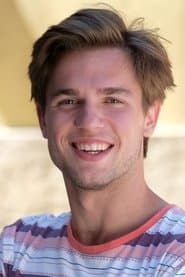 Fran Morcillo as Simón