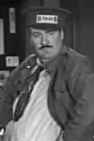 Tiny Ward as Man in Elevator in Front of the Art Shop (uncredited)