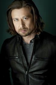 Andrei Kovski as Zultan's Trainer