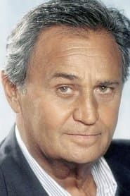 Roger Hanin as Morini