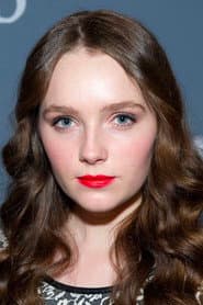 Amy Forsyth as Gertie