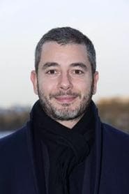 Ali Baddou as Ali Baddou (uncredited)